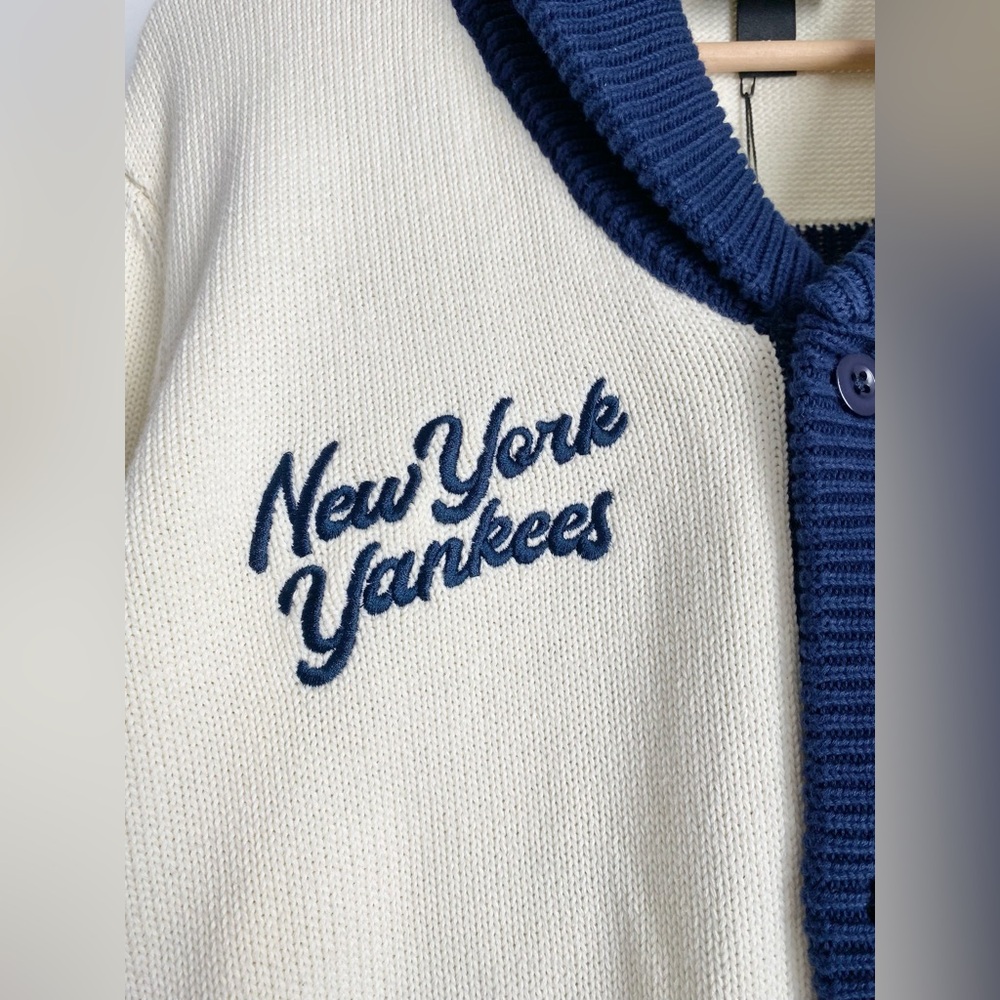 Anthropologie The Wild Collective NY Yankees MLB Cardigan Sweater (Size M) - NWT - Picture 5 of 10
